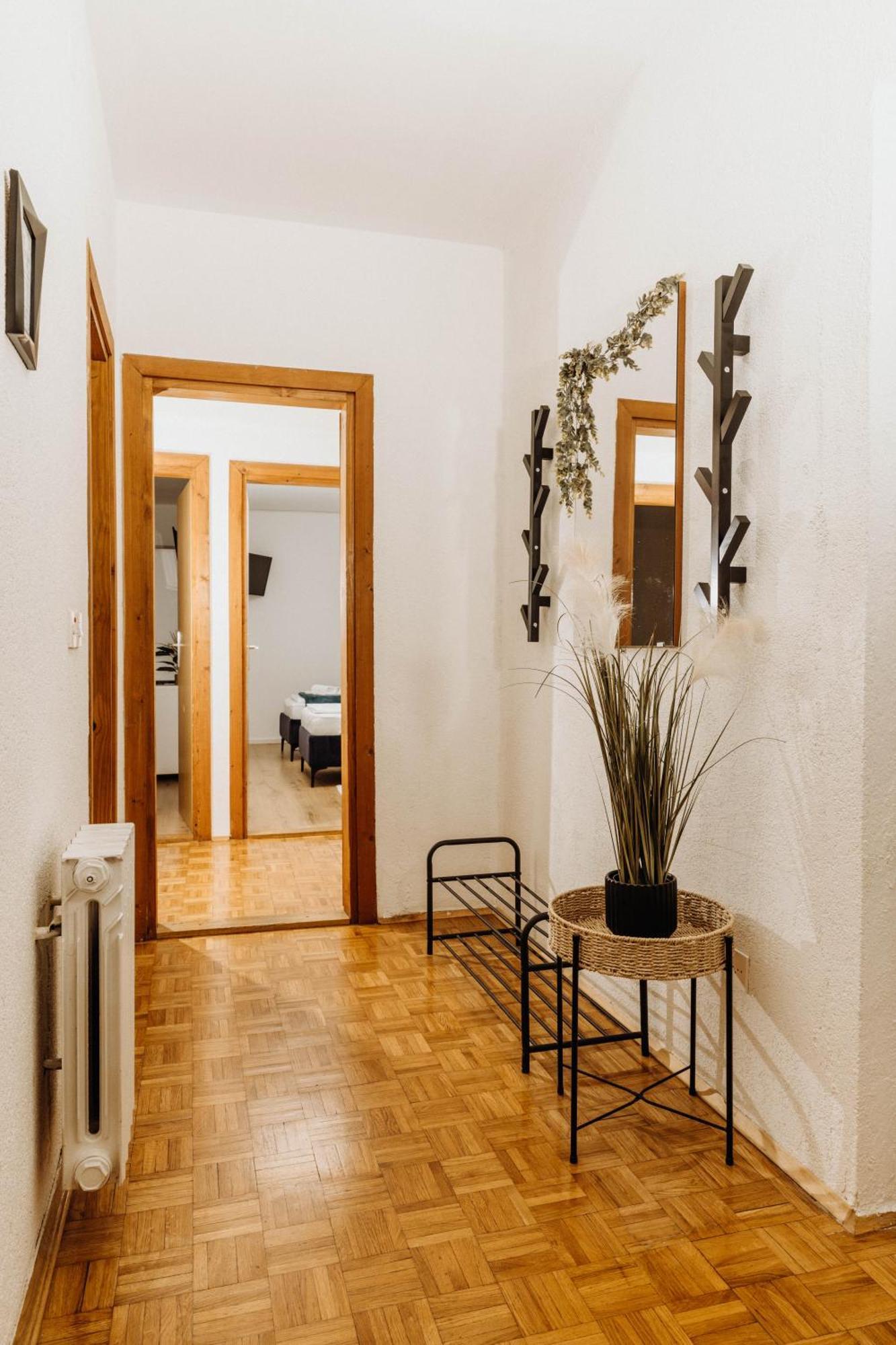 Apartman Tihana ヴィンコヴツィ エクステリア 写真